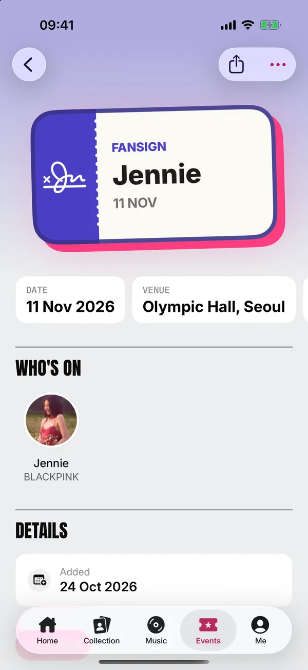 이벤트 페이지: 종류별 색의 티켓, 날짜, 장소, 출연진.